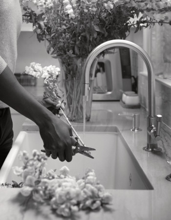 Shaws - Handmade by Master Craftsmen