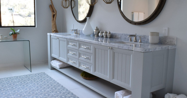 Transitional Bathroom