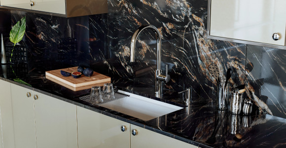 LATERAL KITCHEN COLLECTION