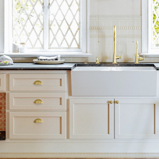 Southbank Kitchen Sink, Faucet, and Drawer Pulls